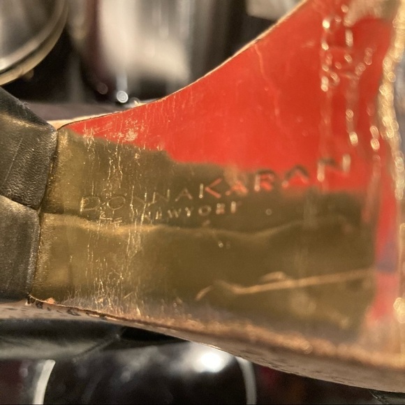 DONNA KARAN Sz 37.5 Chunky Heel Platform Strappy Leather & Elastic Sandals - Picture 12 of 13